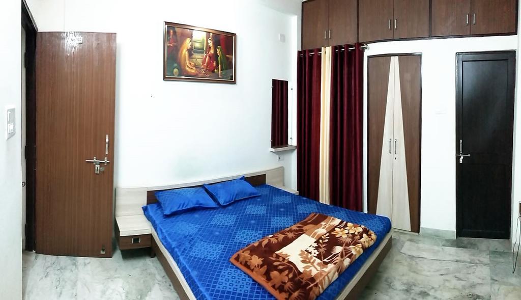 Sadhna Guest House Бопал Екстериор снимка